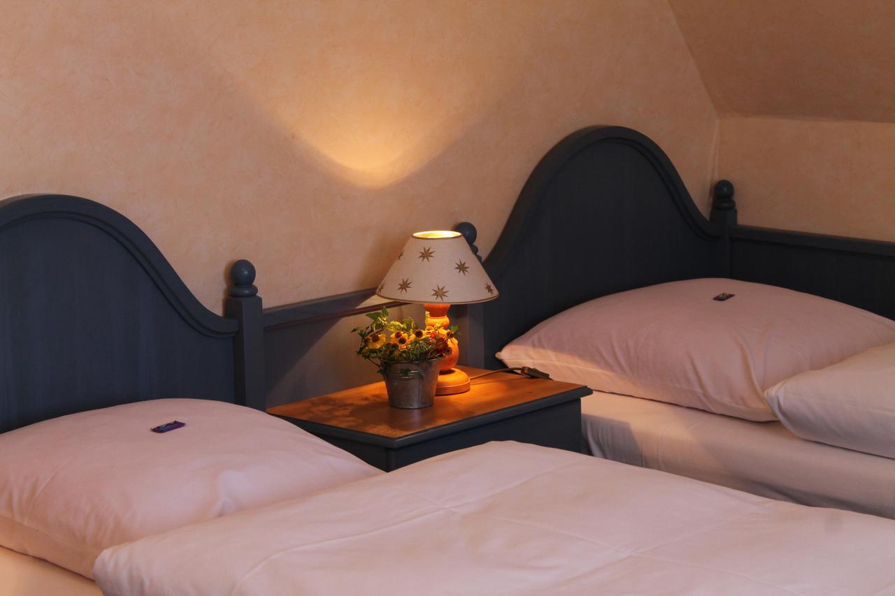 Hotel-Gasthof Zum Hirschen Durrwangen Ruang foto