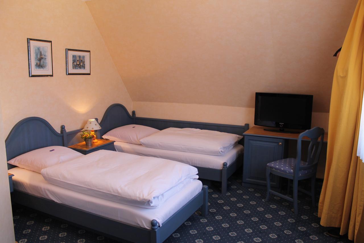 Hotel-Gasthof Zum Hirschen Durrwangen Ruang foto
