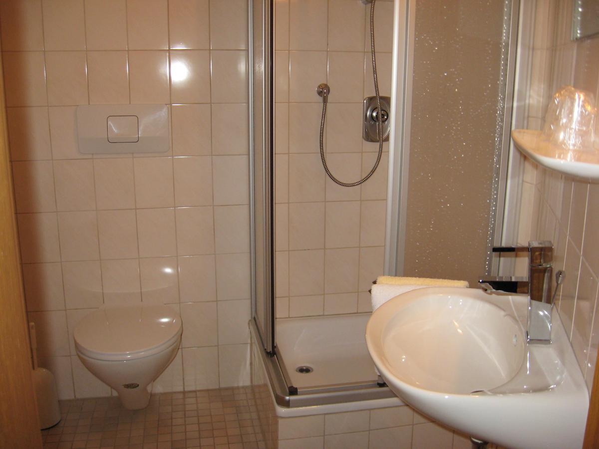 Hotel-Gasthof Zum Hirschen Durrwangen Ruang foto